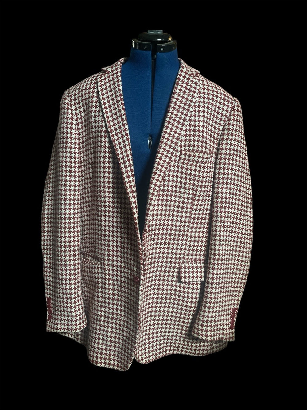 Men's Burgundy & White Houndstooth Sport Coat